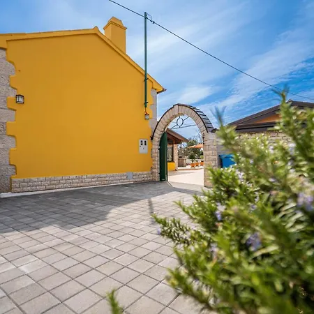 Ferienhaus/holidayhouse Smokvica **** In Hébergement de vacances *