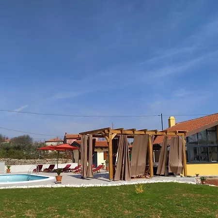 Holiday home Ferienhaus/holidayhouse Smokvica **** In *
